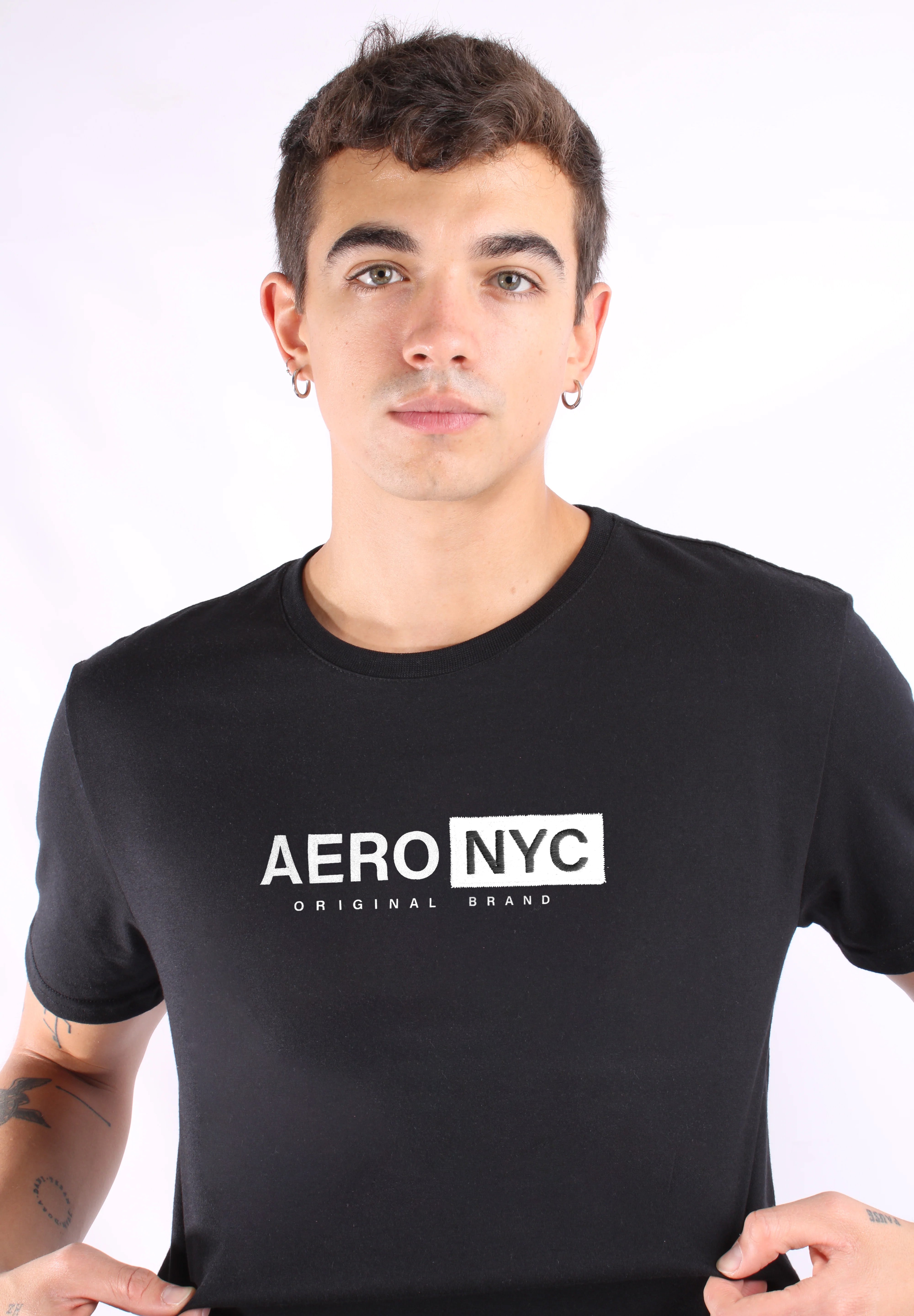 Camiseta Para Hombre Aero Level 2 Graphic Tees Dark Black 2637