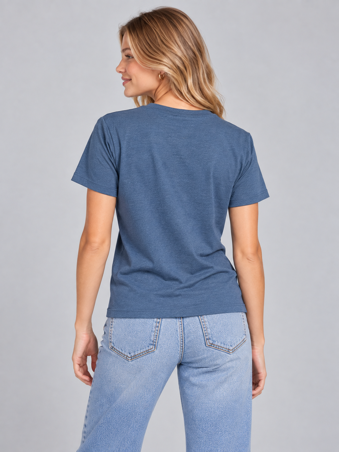 Camiseta Para Mujer Aero Graphic Level 1 Celestial 7129