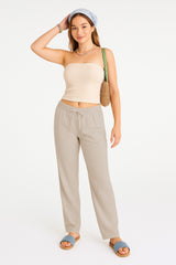 Pantalon Para Mujer Aero BC Woven Pants Cream 9874