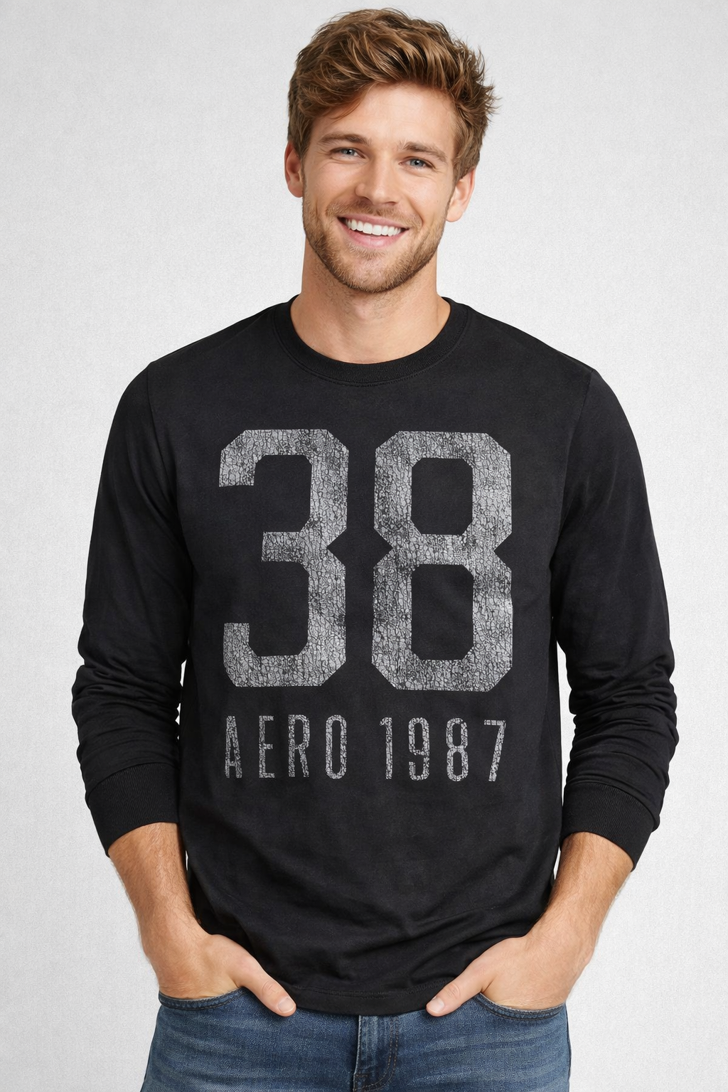 Buzo Para Hombre Aero Guys Popover Crew Neck Dark Black 2189
