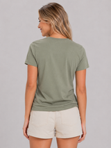 Camiseta Para Mujer Aero Graphic Level 2 Surf Spray 7096