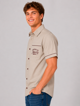 Camisa Para Hombre Aero Guys SS Woven SHirts Egret Relaxed 2220