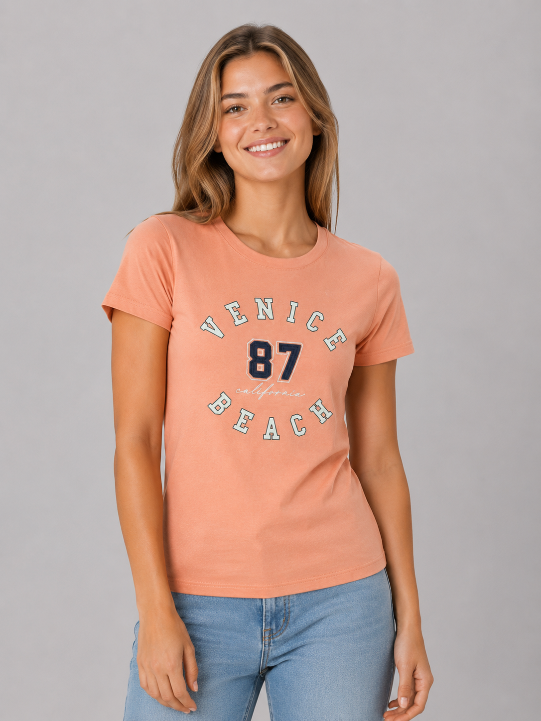 Camiseta Para Mujer Aero Graphic Level 2 Papaya Punch 7011