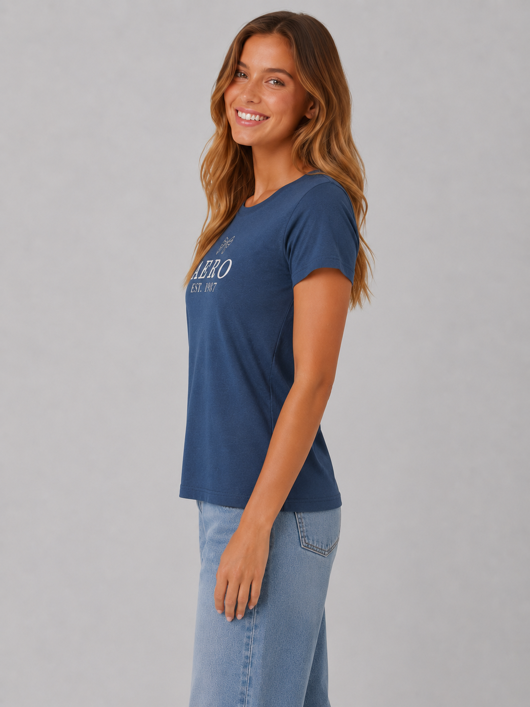 Camiseta Para Mujer Aero Graphic Level 2 Celestial 7053