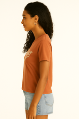 Camiseta Para Mujer Aero Graphic Level 1 Mocha Mousse 6848