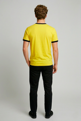 Camiseta Para Hombre Aero Guys Fashion Graphics Ecuador Yellow MUNDI3479